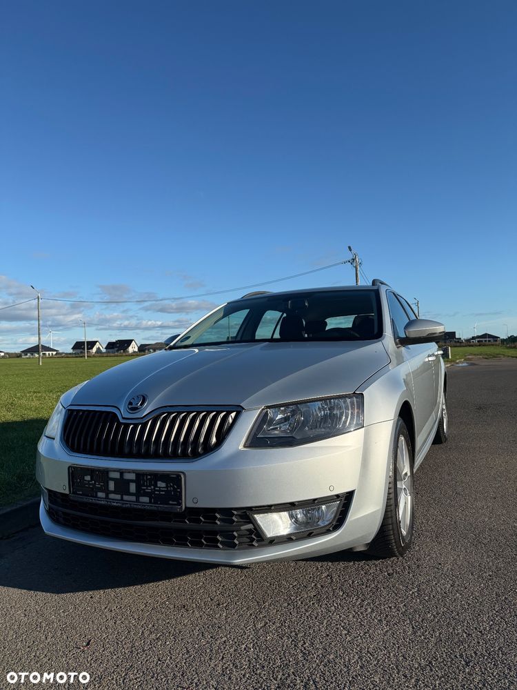 Skoda Octavia 1.6 TDI Edition - 9