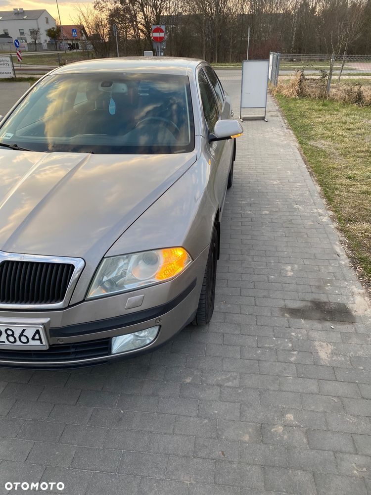 Skoda Octavia 1.9 TDI Ambiente - 4