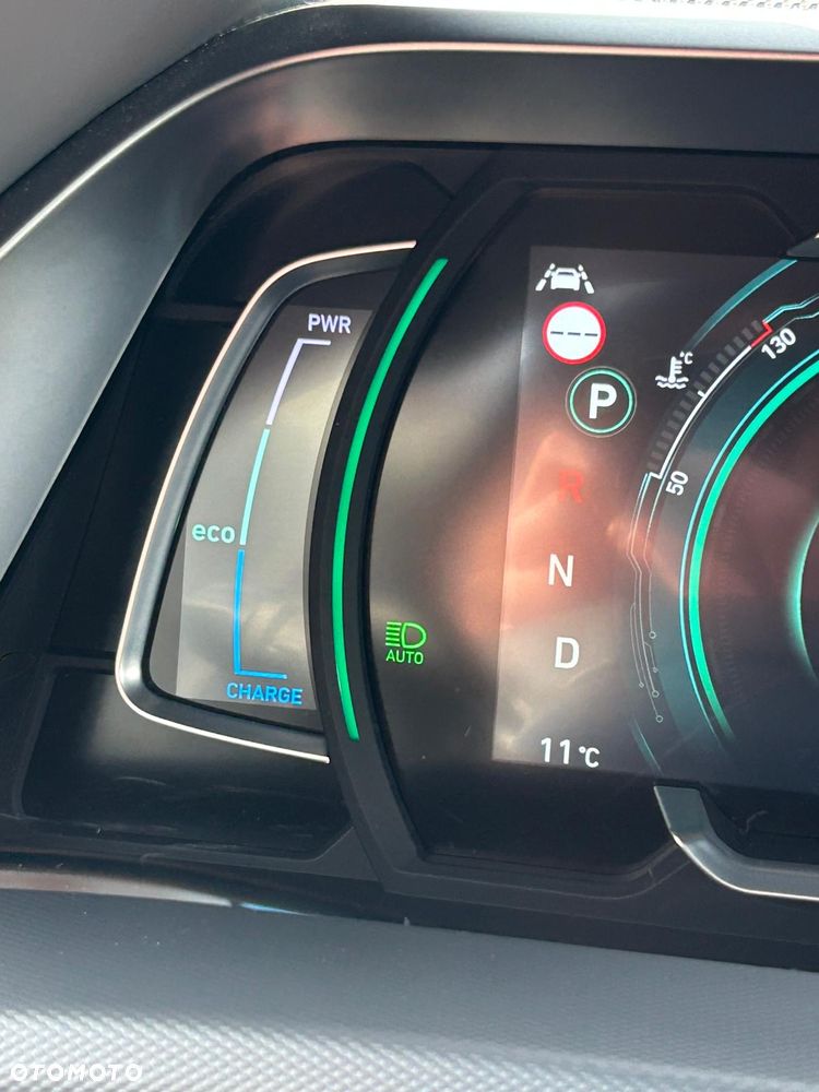 Hyundai IONIQ 1.6 GDI Premium - 16