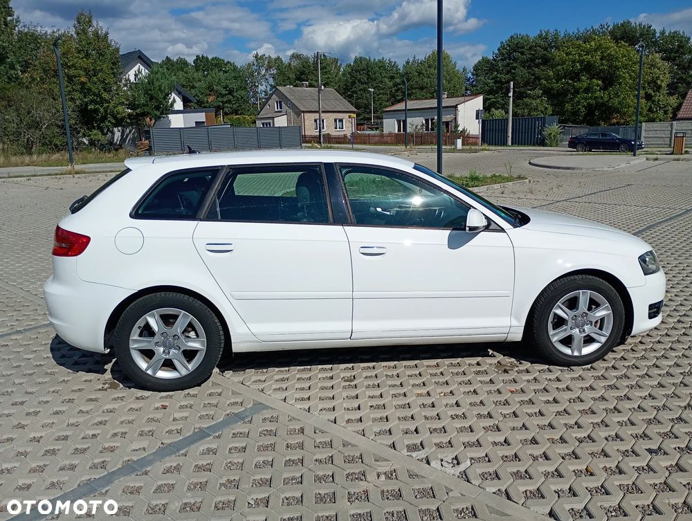 Audi A3 Sportback 2.0 TDI DPF Ambition - 3