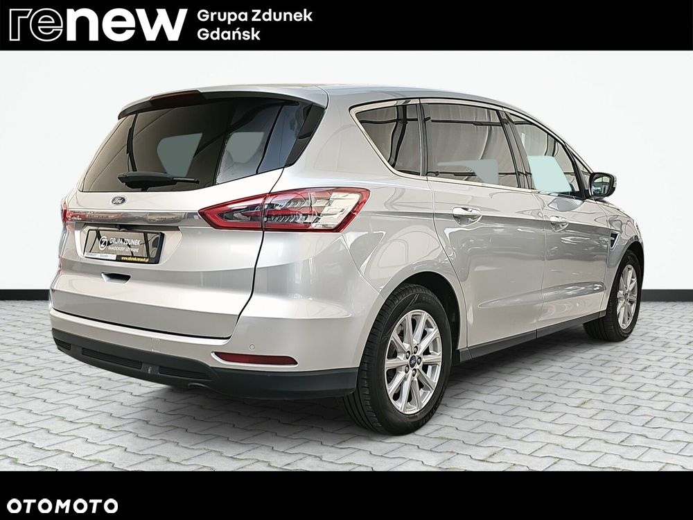 Ford S-Max - 6