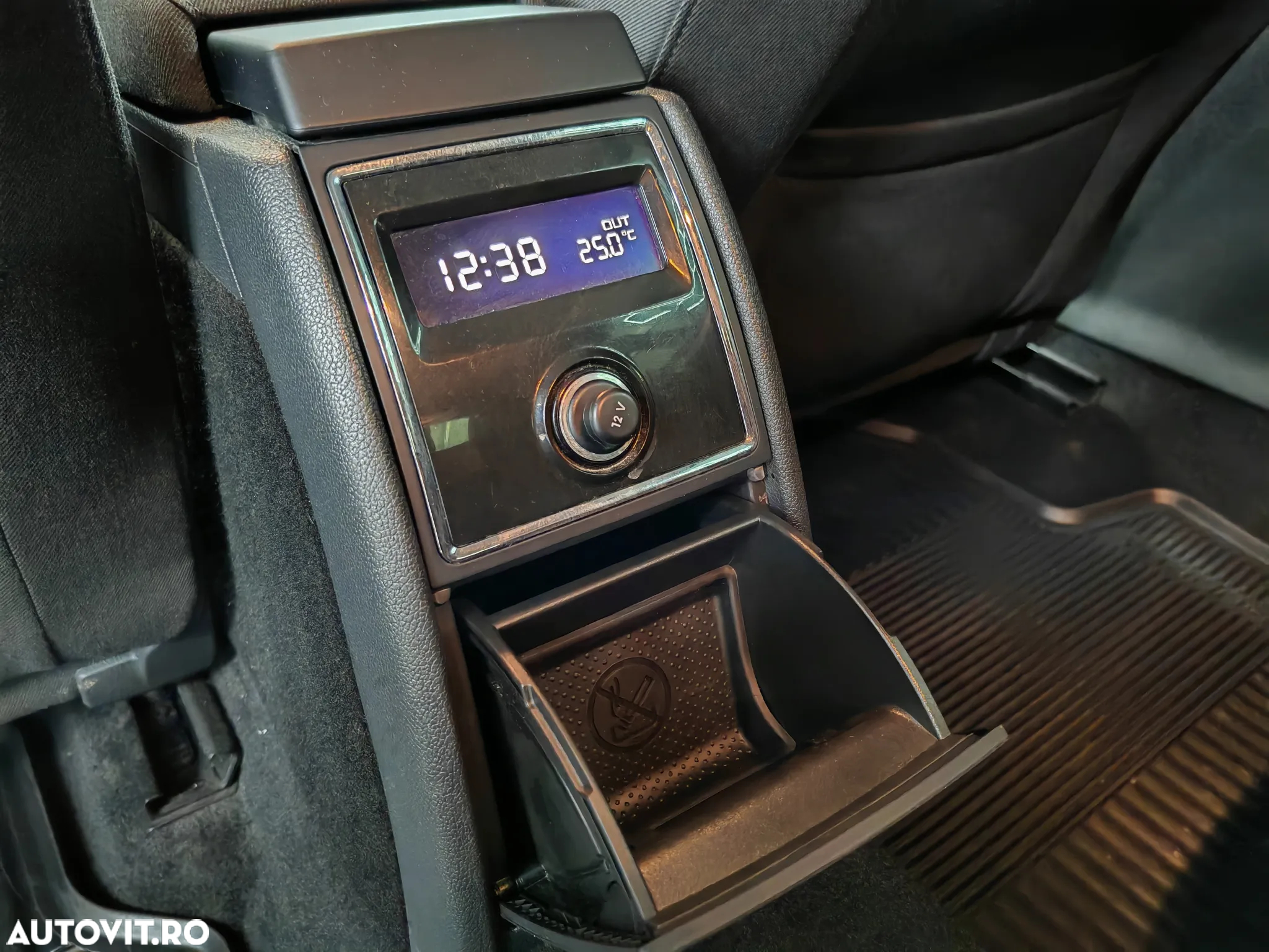 Skoda Superb 2.0 TSI Ambition - 23