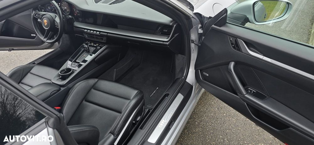Porsche 911 Carrera PDK - 6