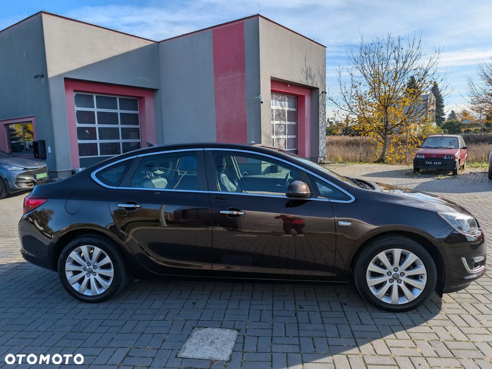 Opel Astra 1.4 Turbo - 35