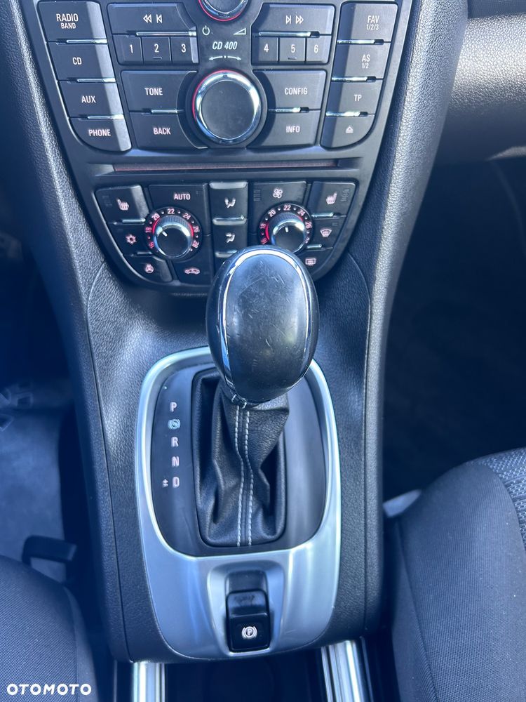 Opel Meriva - 11
