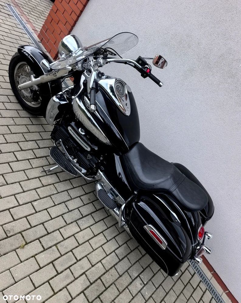 Triumph Rocket - 16