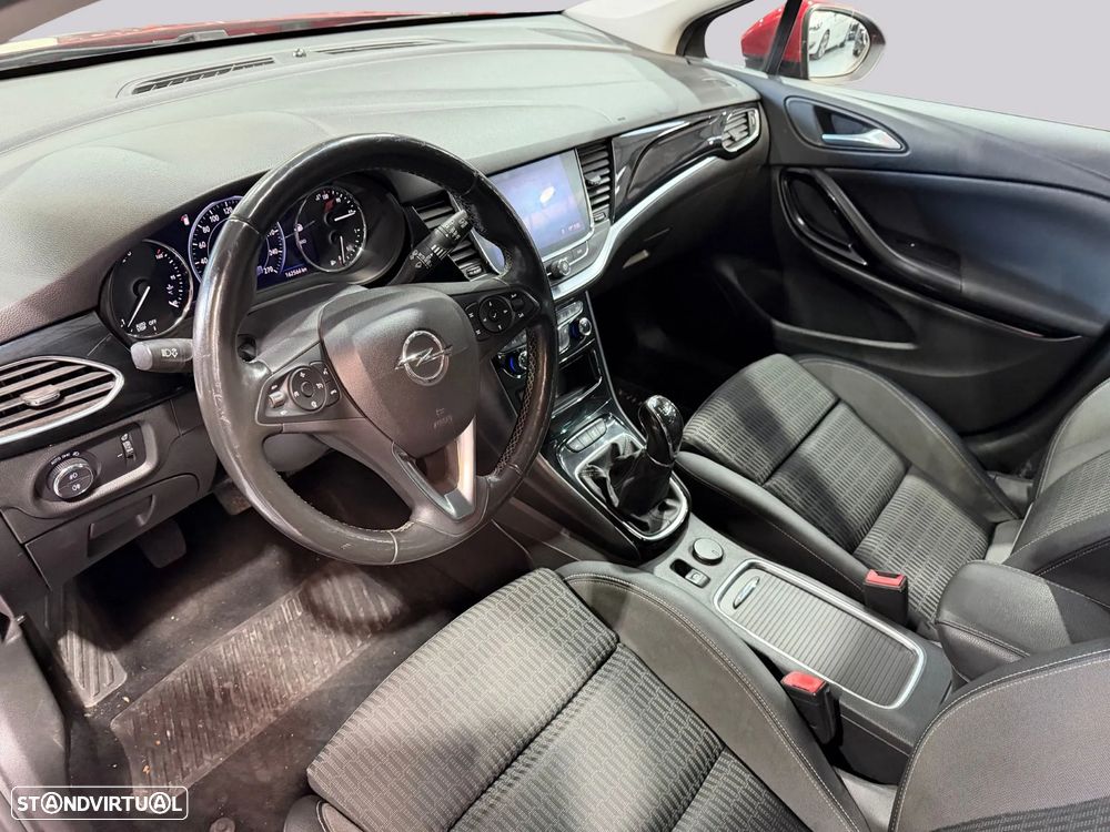 Opel Astra Sports Tourer 1.5 D S&S Ultimate - 14