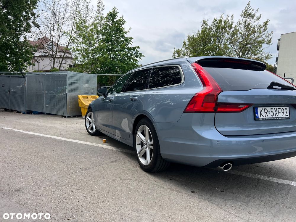 Volvo V90 D4 Momentum Pro - 6