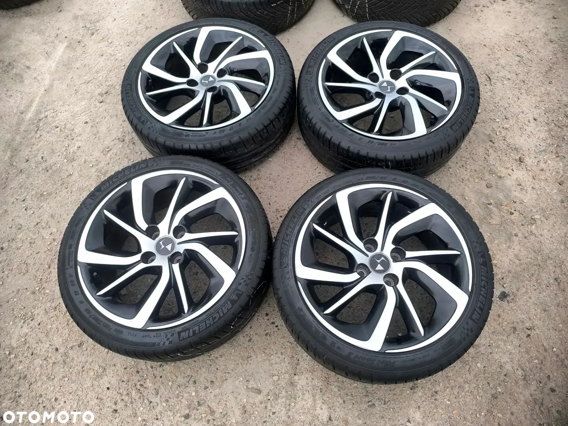 4x108 Felgi Aluminiowe Alufelgi 17 Koła Letnie Lato CITROEN C3 AIRCROSS C3 PICASSO C3 PLURIEL DS3 PEUGEOT 208 207 301 6mm Legnica ALU-RAD 205/45 - 1