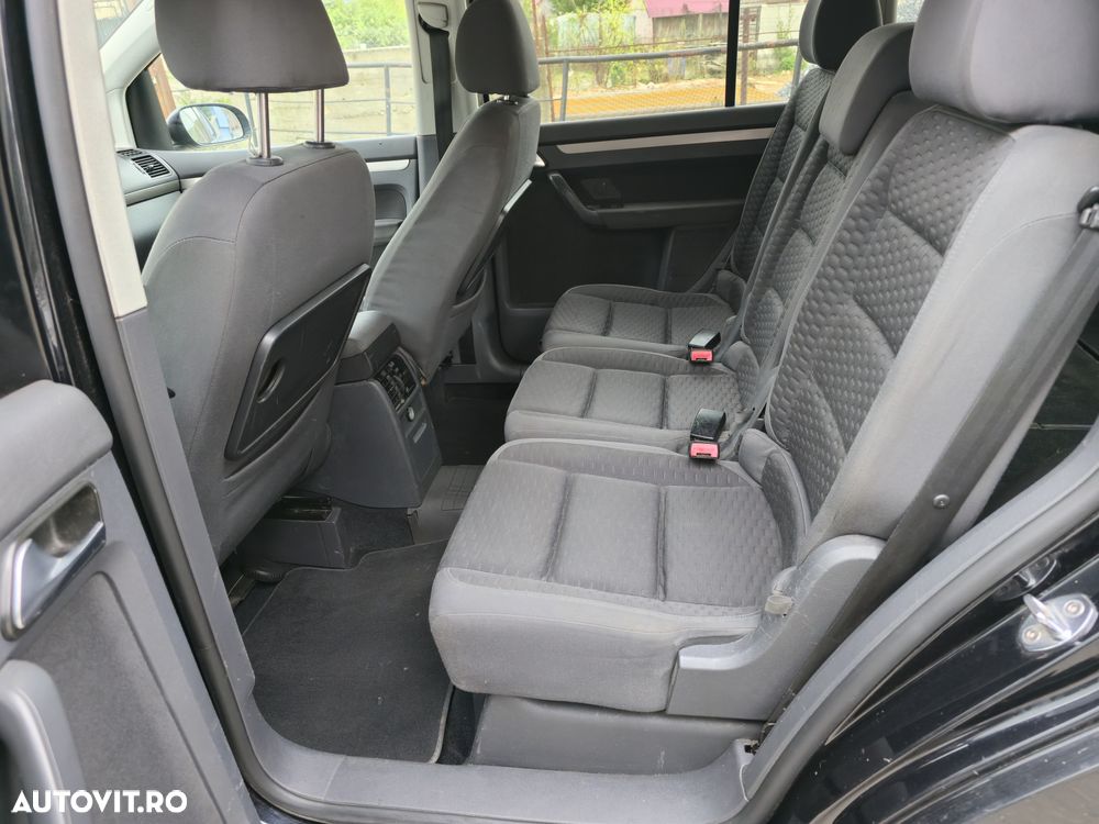 Volkswagen Touran 1.9 TDI Conceptline - 7