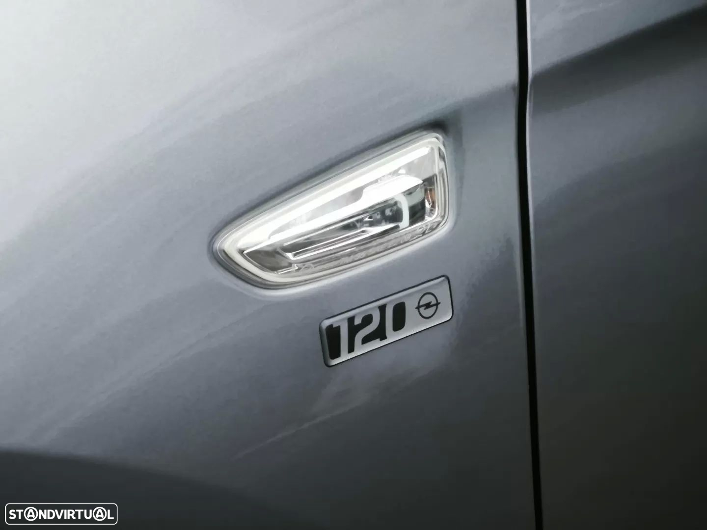 Opel Grandland X 1.2 S&S 120 Anos - 42