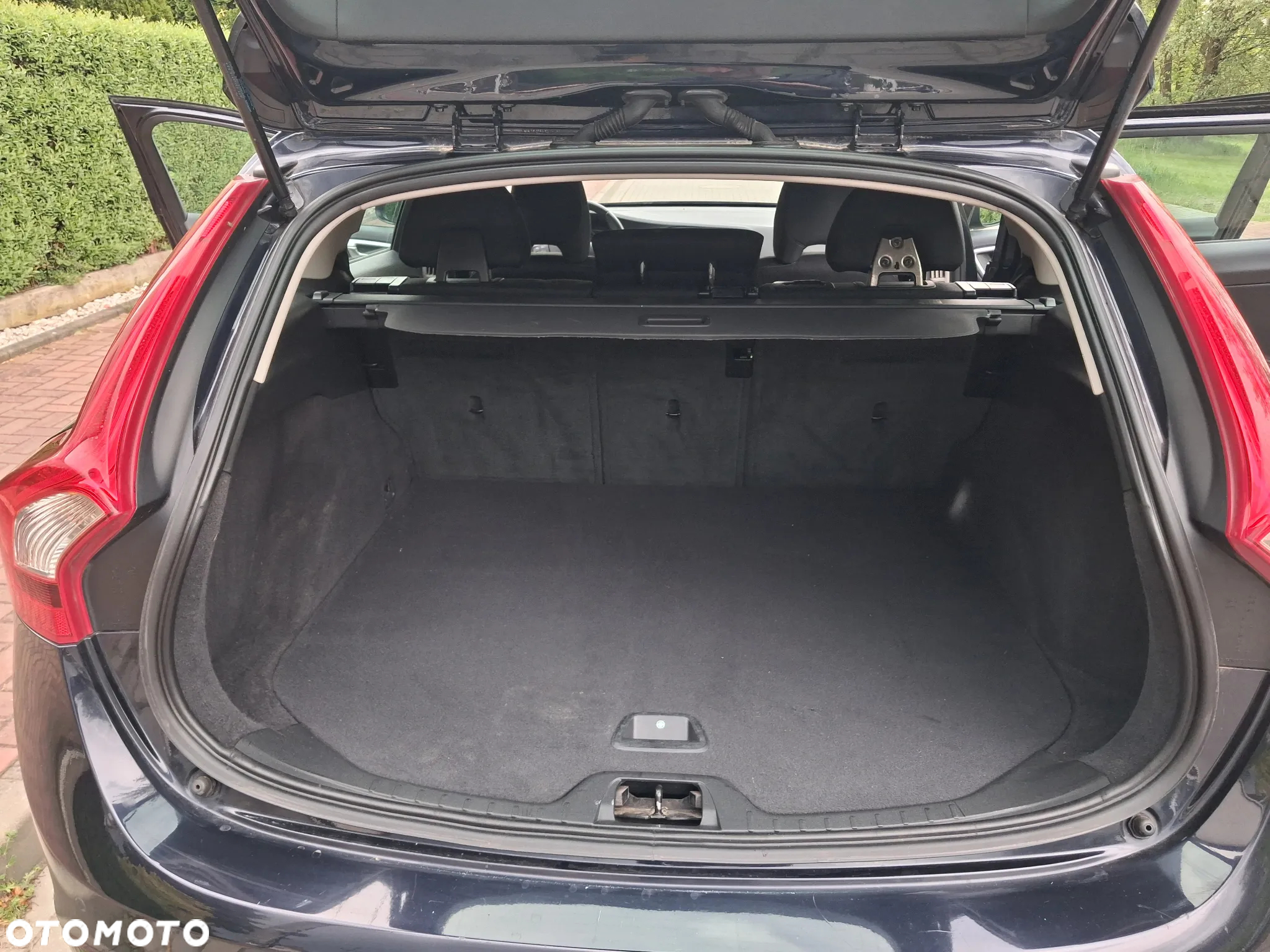 Volvo V60 D2 Geartronic Kinetic - 17