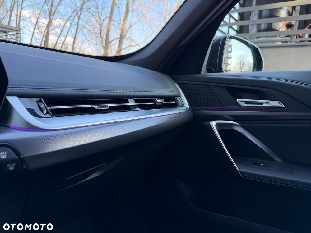 BMW X1 xDrive23d mHEV sport - 14