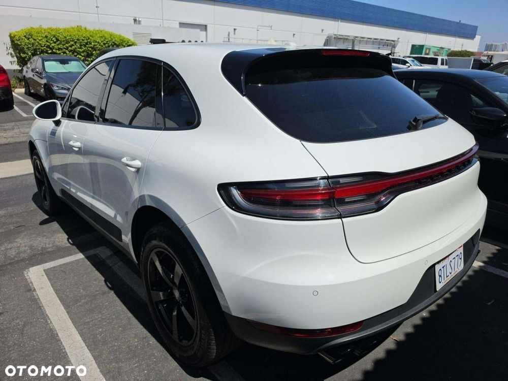 Porsche Macan - 4