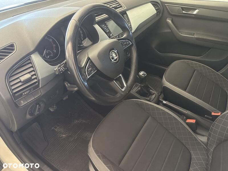Skoda Fabia 1.0 Ambition - 10