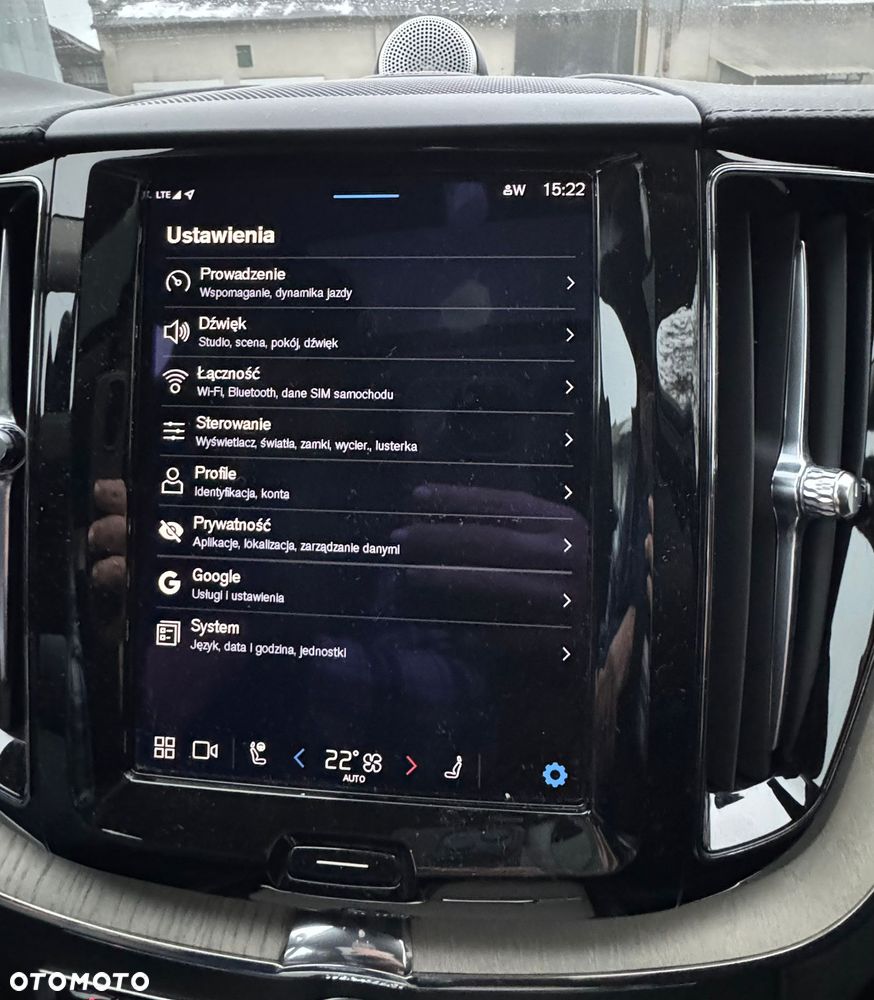 Volvo XC 60 T8 Plug-In Hybrid AWD Inscription - 19