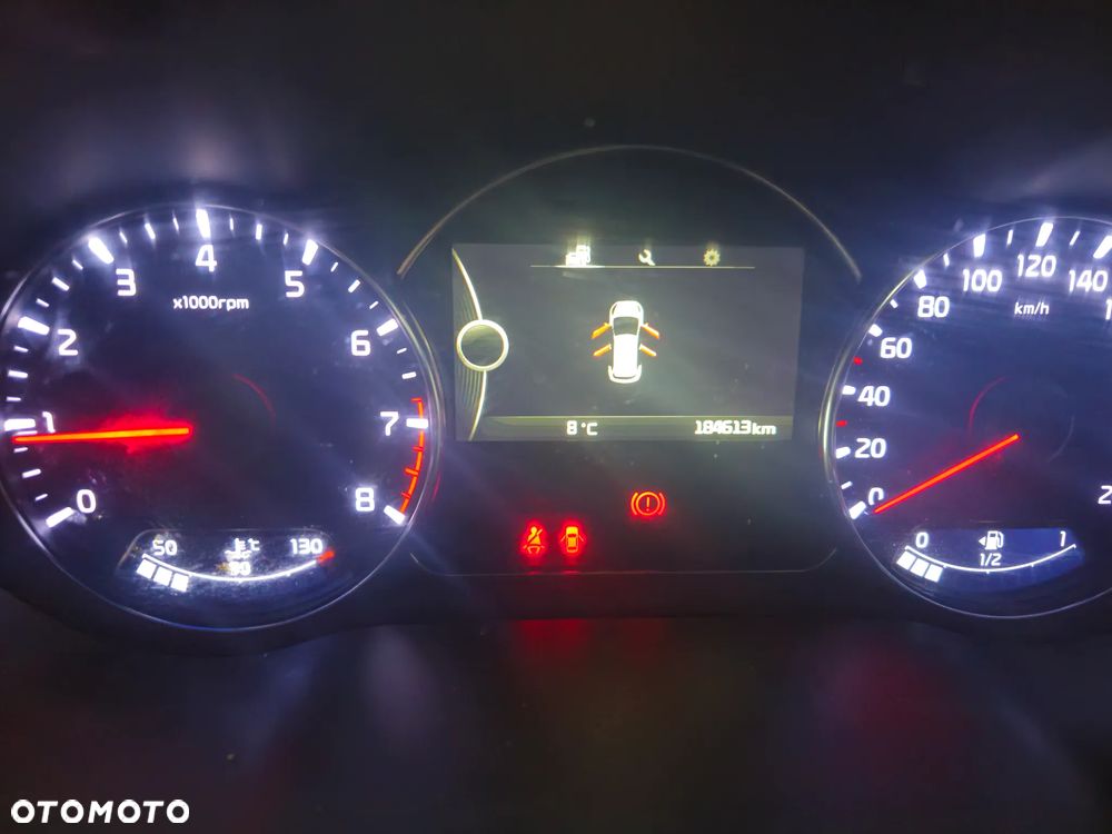 Kia Carens 1.6 GDI Business Line 7os EU6 - 20