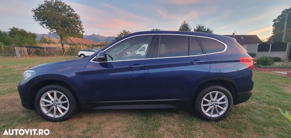 BMW X1 sDrive16d - 33
