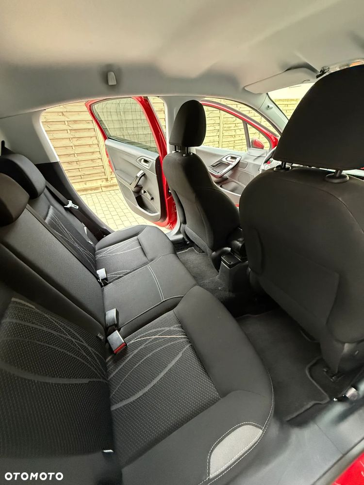 Peugeot 208 1.4 HDi Active - 9