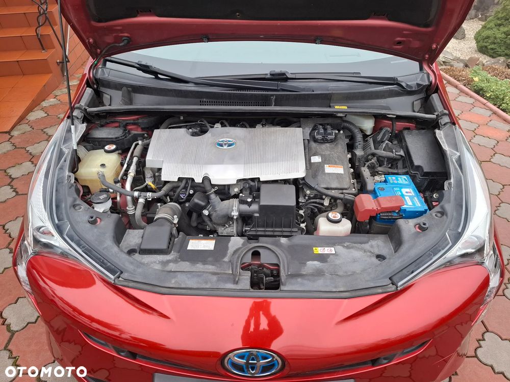 Toyota Prius Hybrid Executive - 24