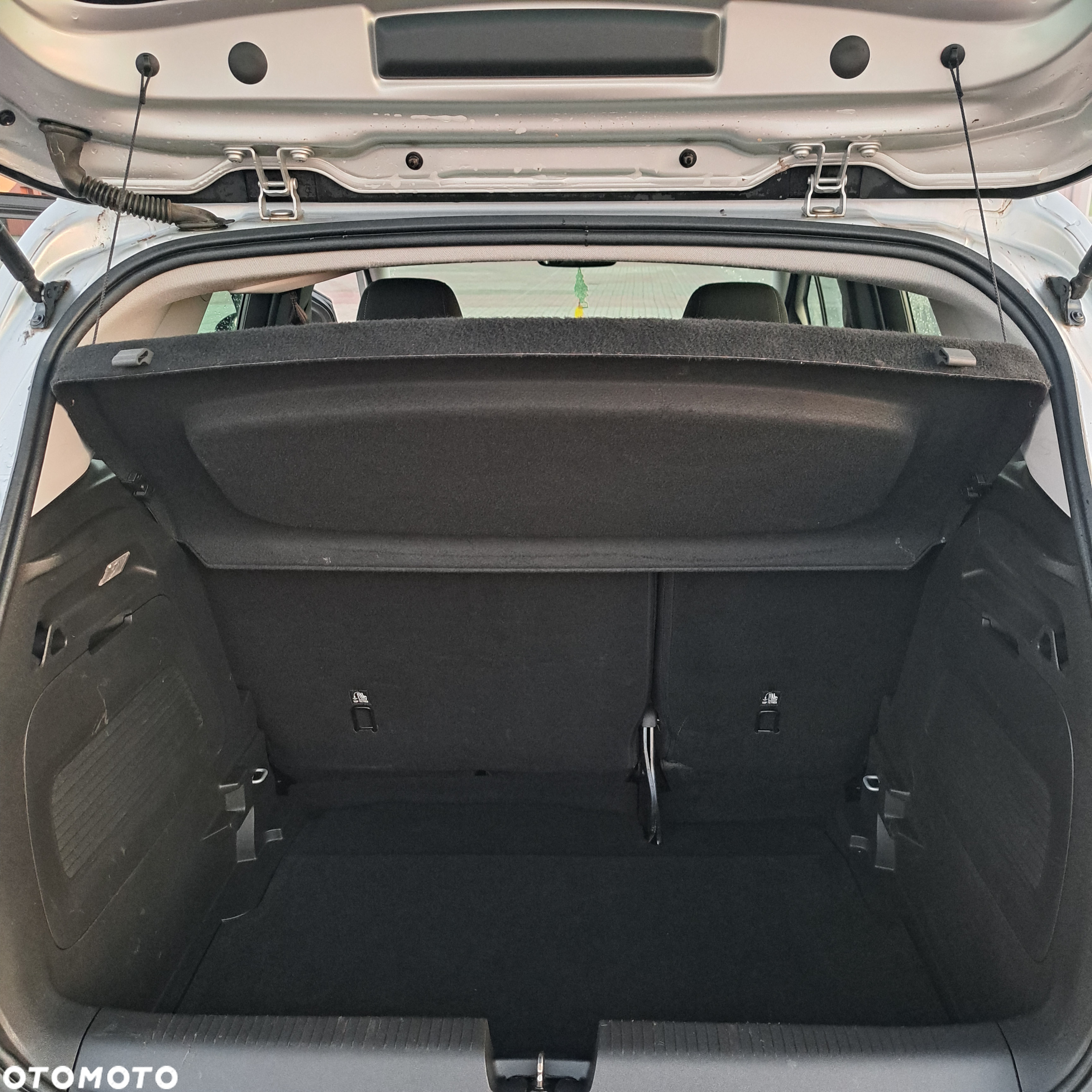 Opel Crossland X - 21