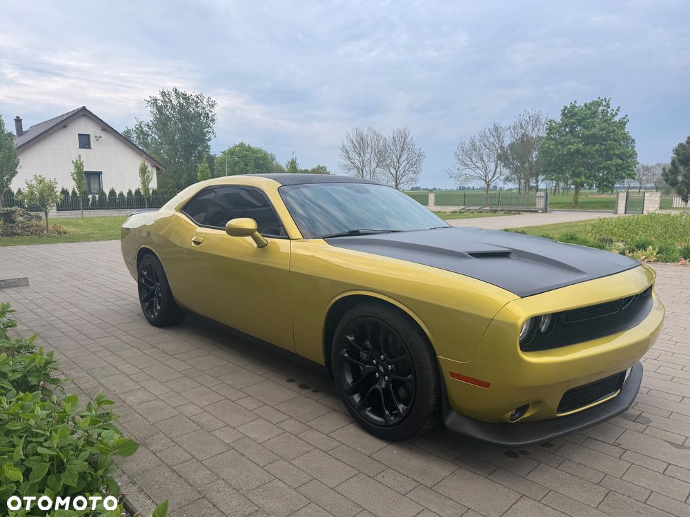 Dodge Challenger Automatik SXT Plus - 3