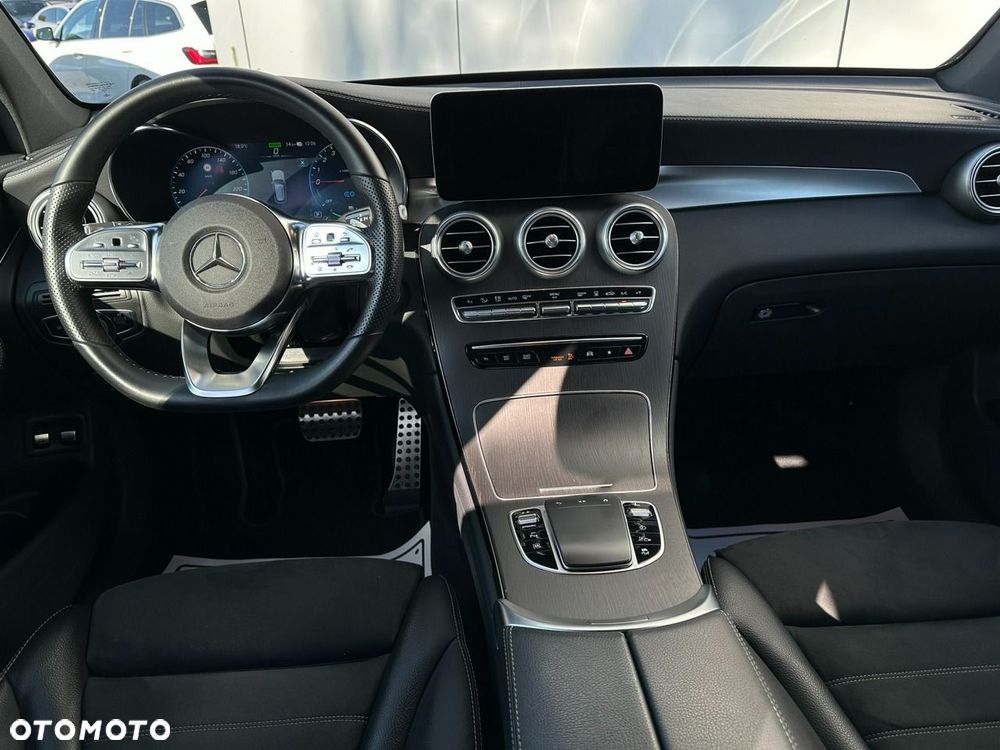 Mercedes-Benz GLC 2021