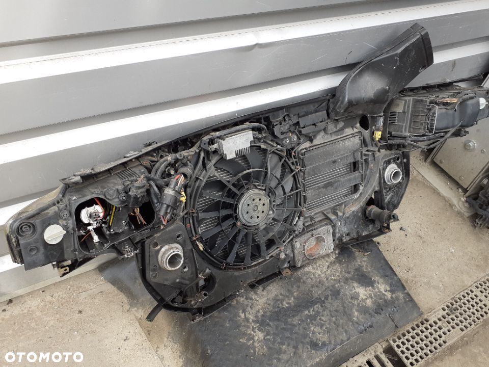 Y9 / Audi A4 B6 Cabrio Pas Przedni Wzmocnienie Czołowe Chłodnica 3.0 3.2 Benzyna - 5