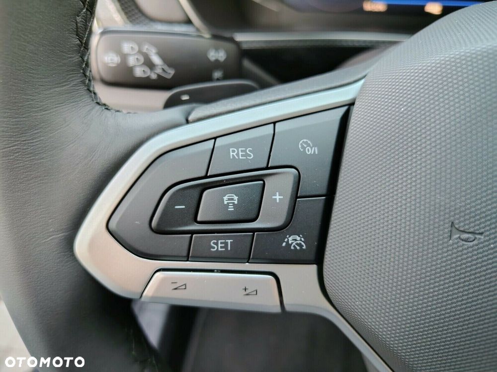 Volkswagen T-Cross - 16
