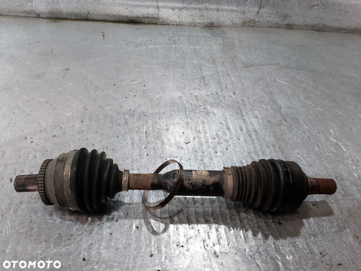 PÓŁOŚ LEWA PRZÓD AUTOMAT VOLVO XC90   P30783089   2.4 D5 - 1