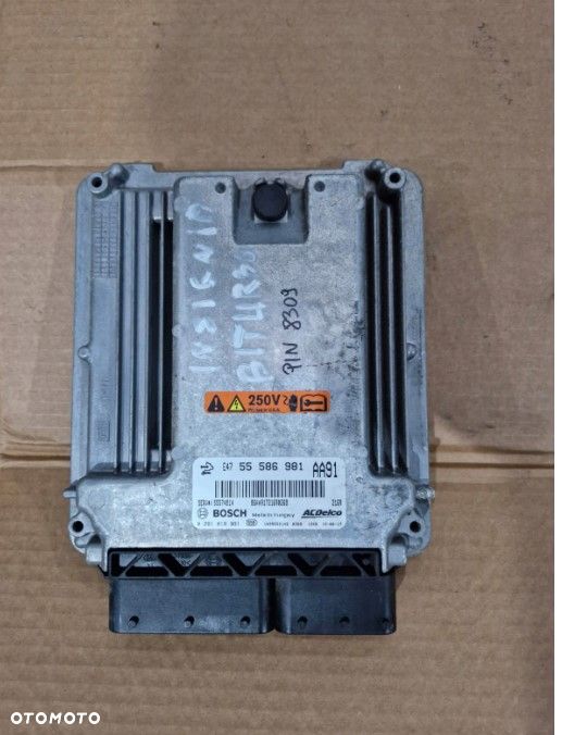 Sterownik silnika komputer Opel Insignia A 2.0 55586981 0281018931 PIN - 1