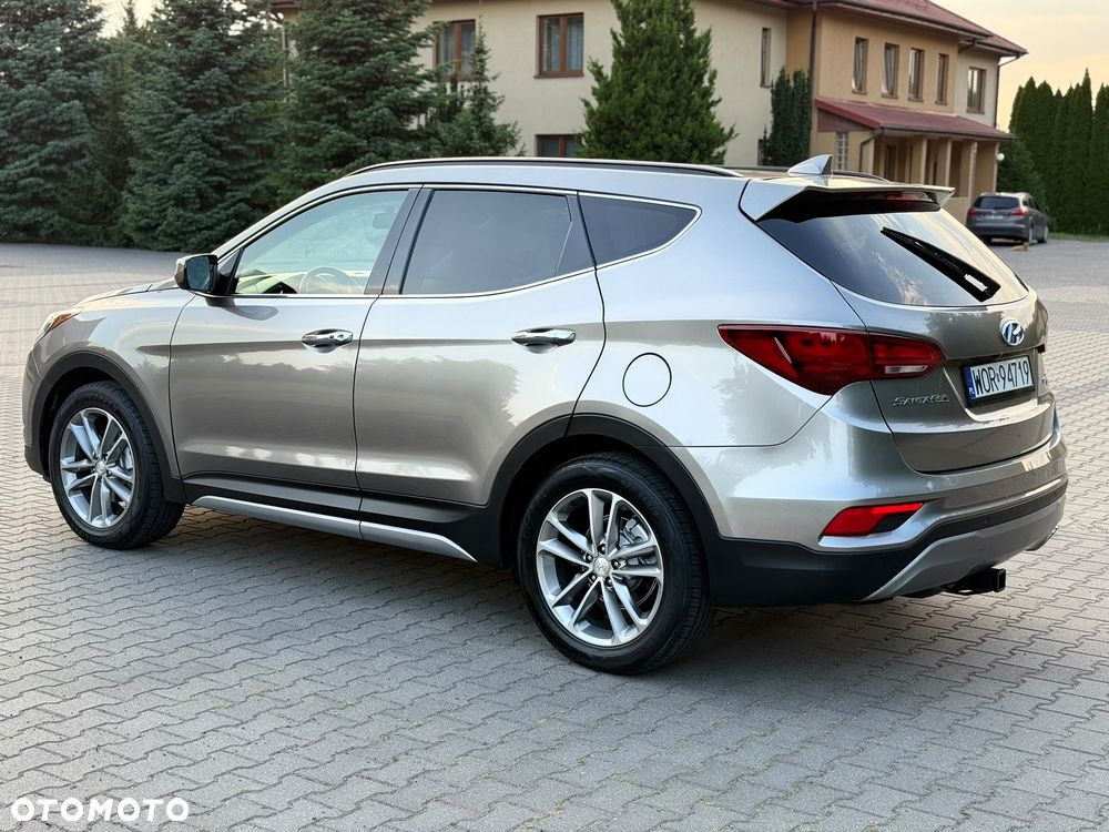 Hyundai Santa Fe 2.0 T Sport Utility - 12