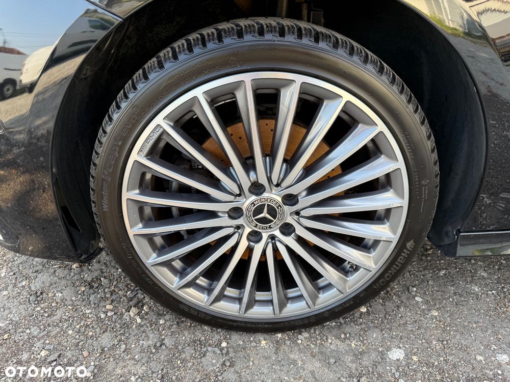 Mercedes-Benz CLA 250 e 8G-DCT AMG Line - 5