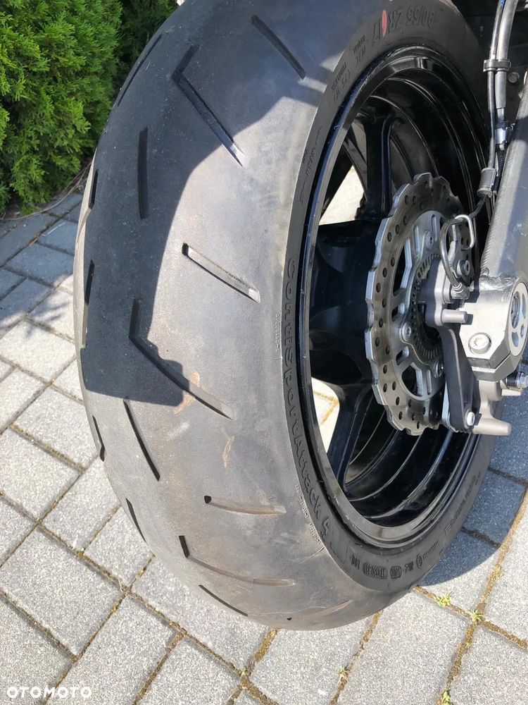 Kawasaki Ninja 1000 SX - 8