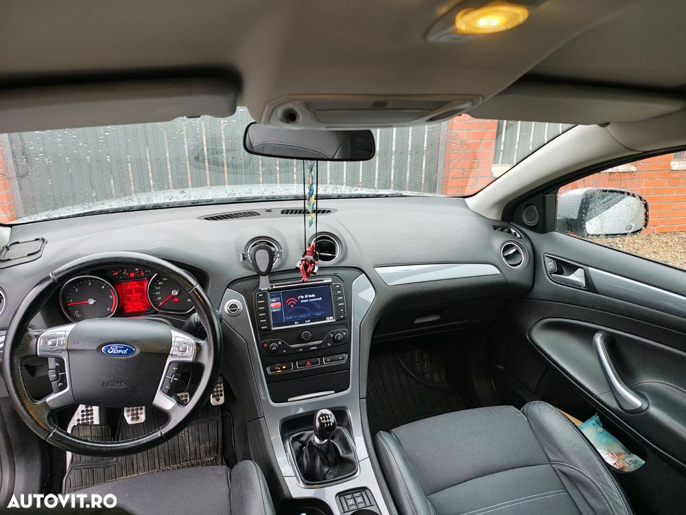 Ford Mondeo 2.0 TDCi Champions Edition - 3