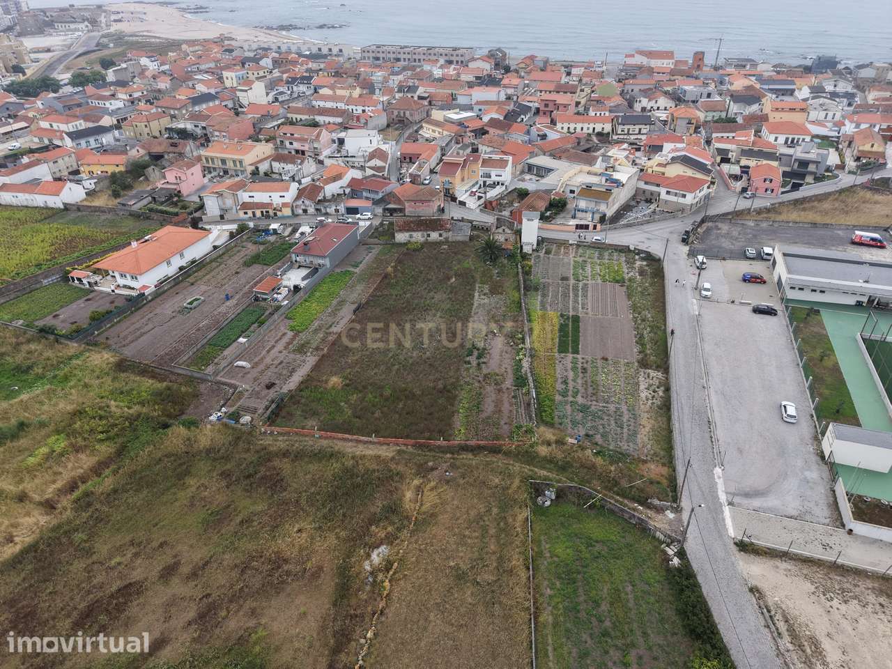 Moradia em Ruína com Excelente Potencial de Construção – Aver-o-Mar, P - Grande imagem: 3/37