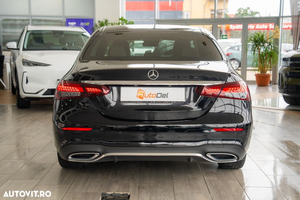 Mercedes-Benz E 220 d 4Matic 9G-TRONIC AMG Line - 11