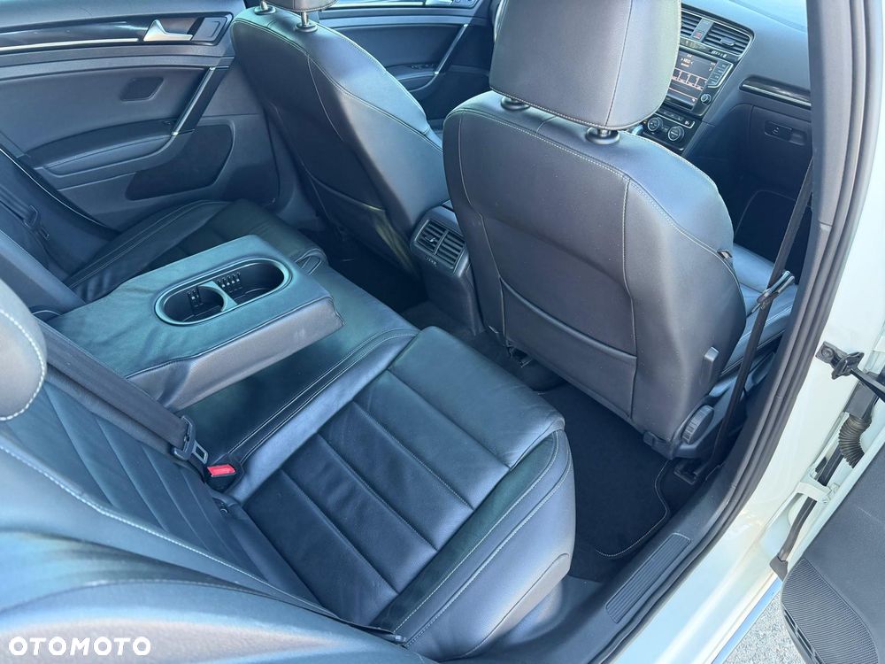 Volkswagen Golf GTD (BlueMotion Technology) DSG - 7