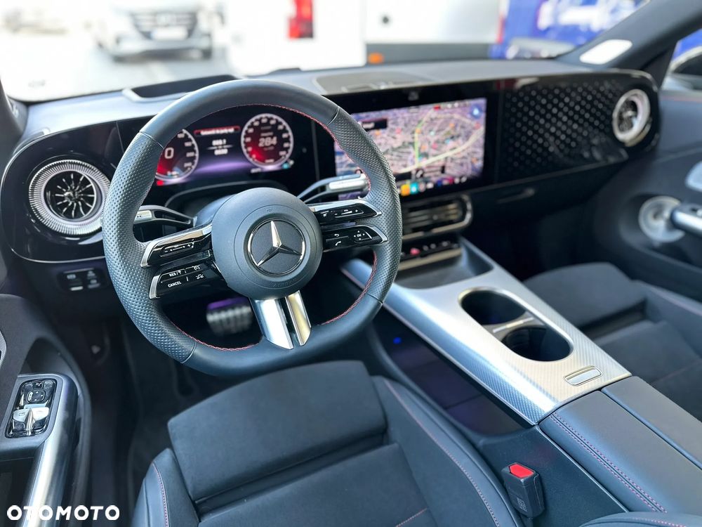 Mercedes-Benz CLA - 13