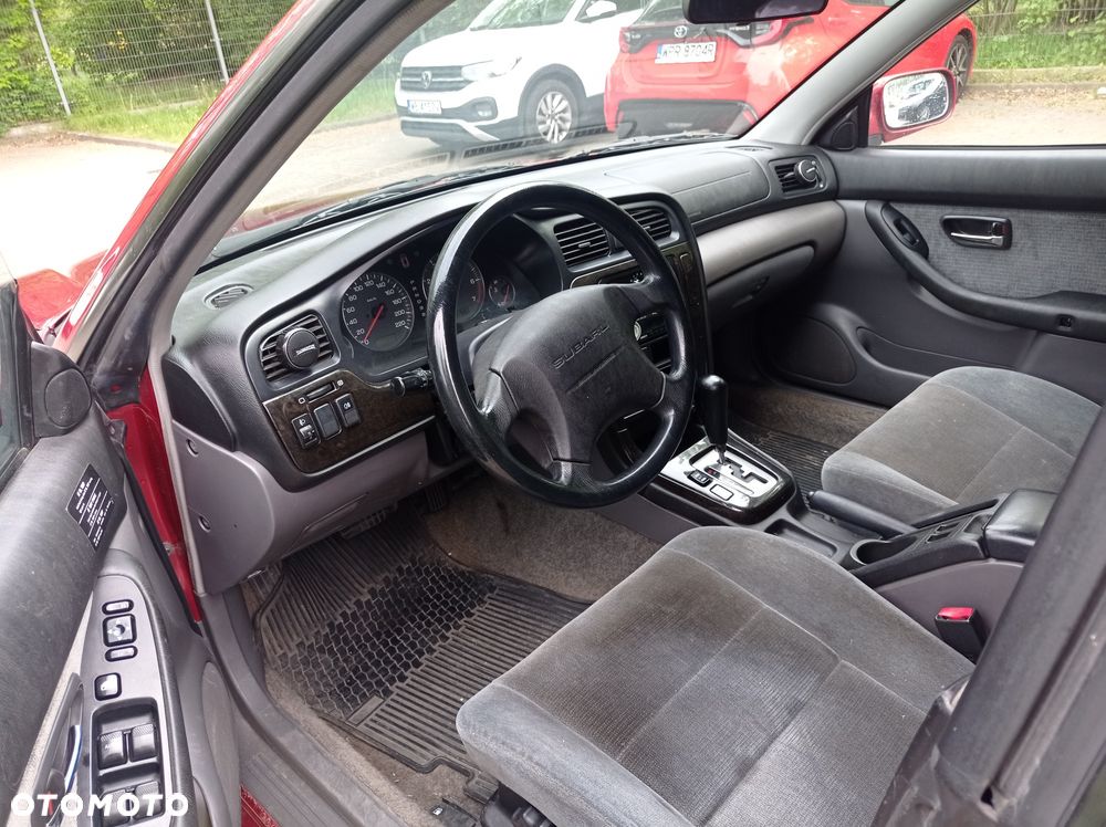 Subaru Legacy - 6