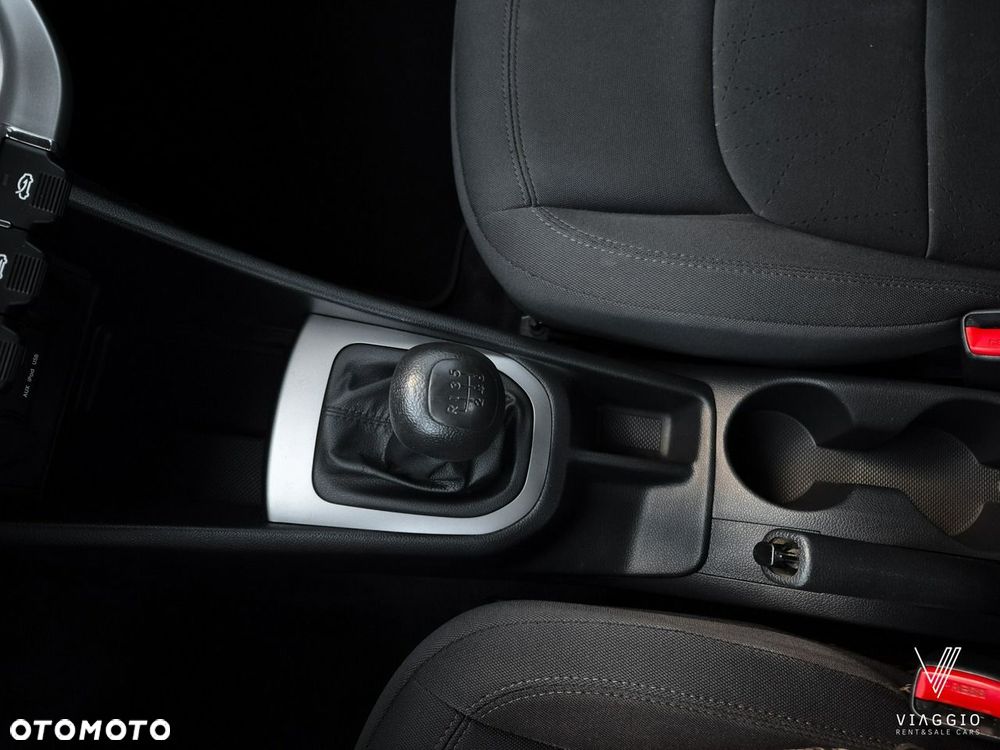 Kia Rio 1.4 Edition 7 - 14