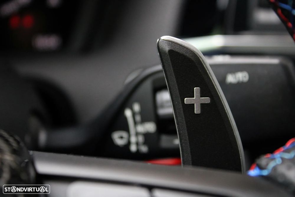 BMW M2 Competition Auto - 38