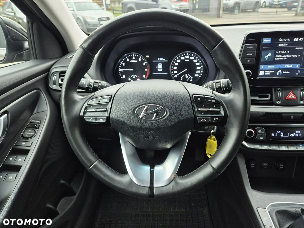 Hyundai i30 1.5 T-GDI 48V Smart - 28