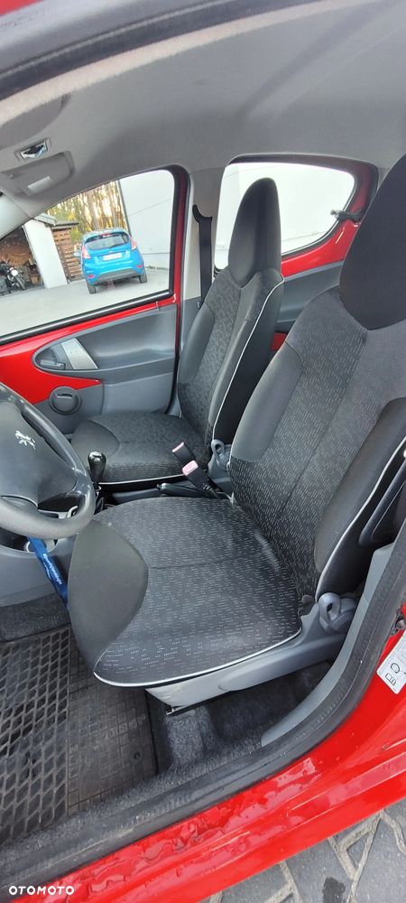 Peugeot 107 1.0 Trendy - 22