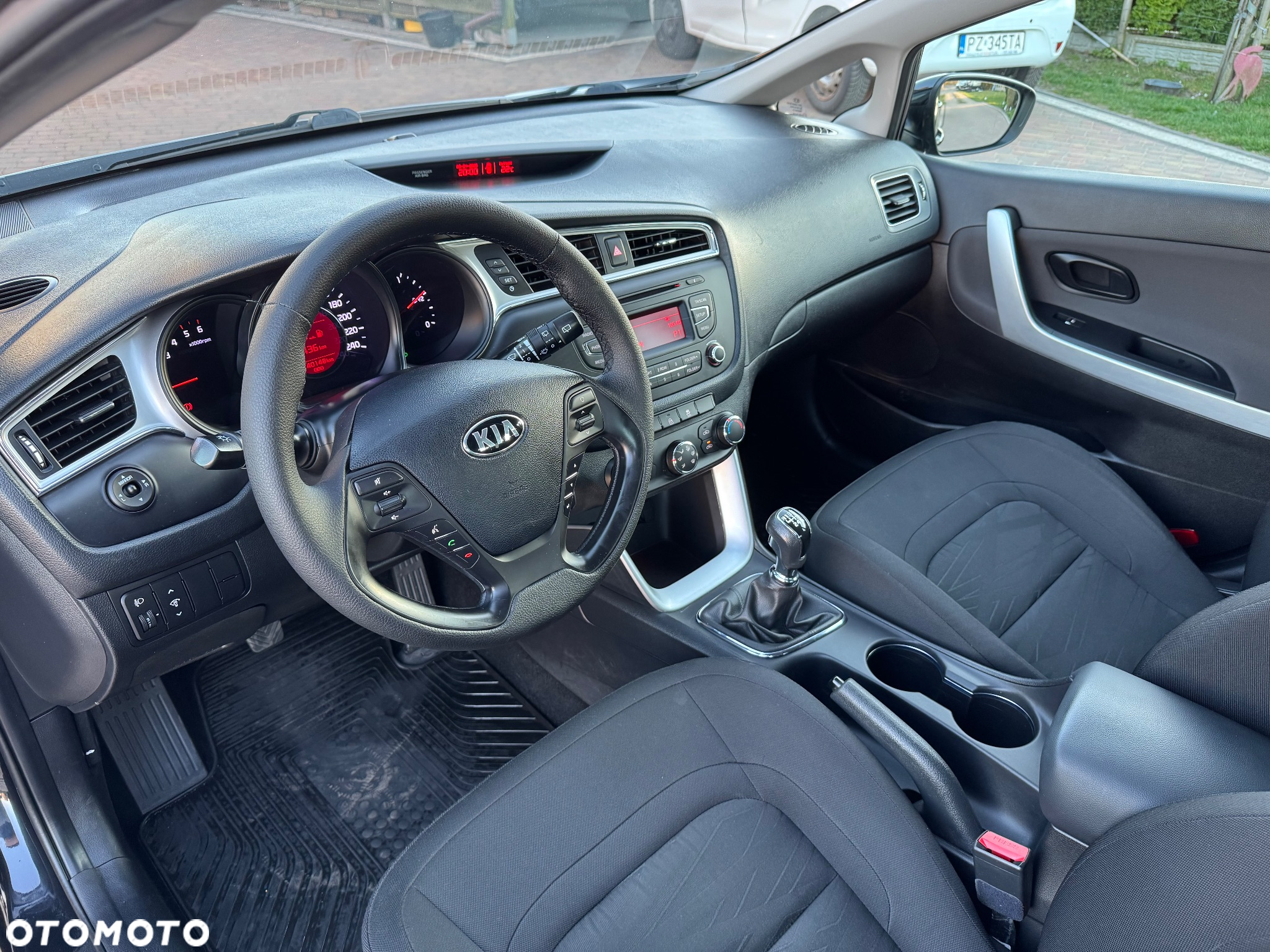 Kia Ceed Cee'd 1.4 CRDi M - 33