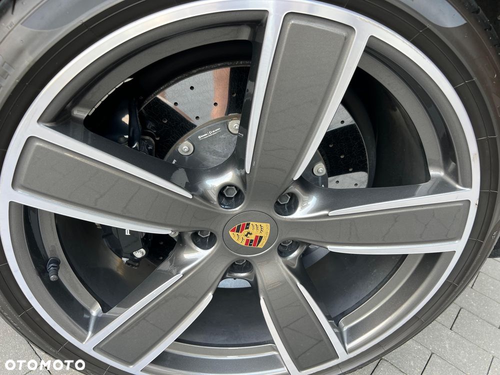Porsche Cayenne - 9