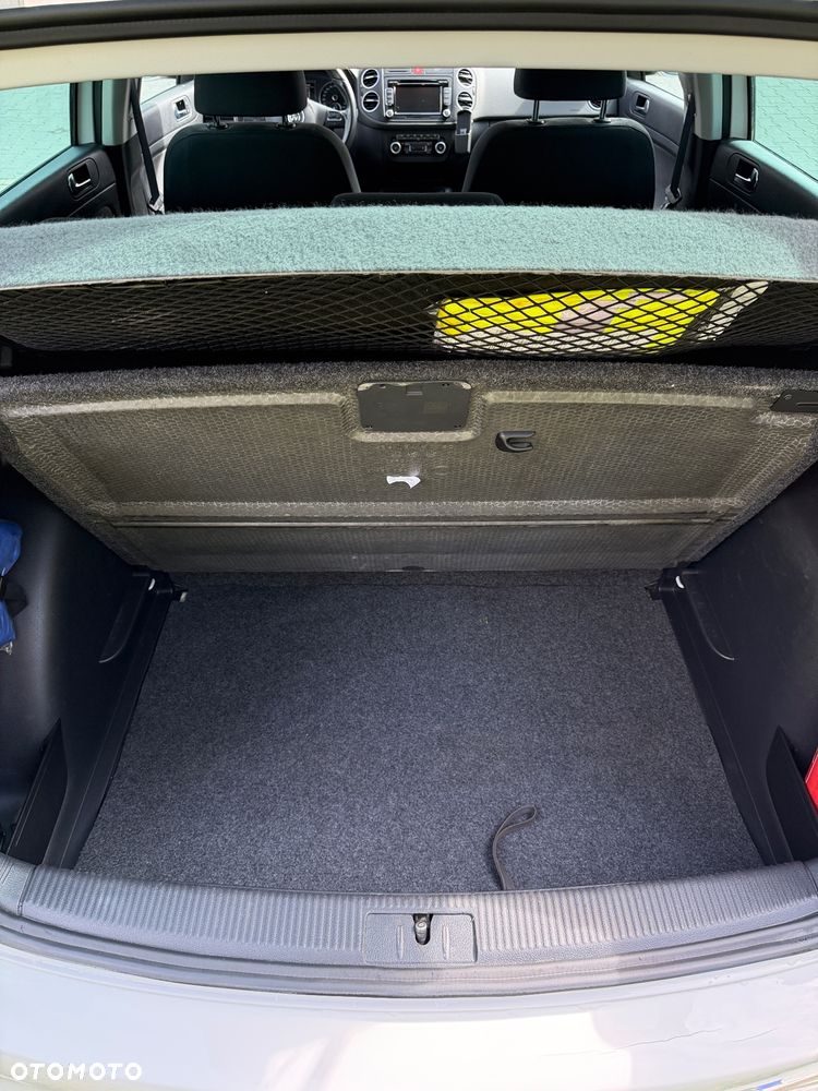 Volkswagen Golf Plus 1.6 TDI Comfortline DSG - 17