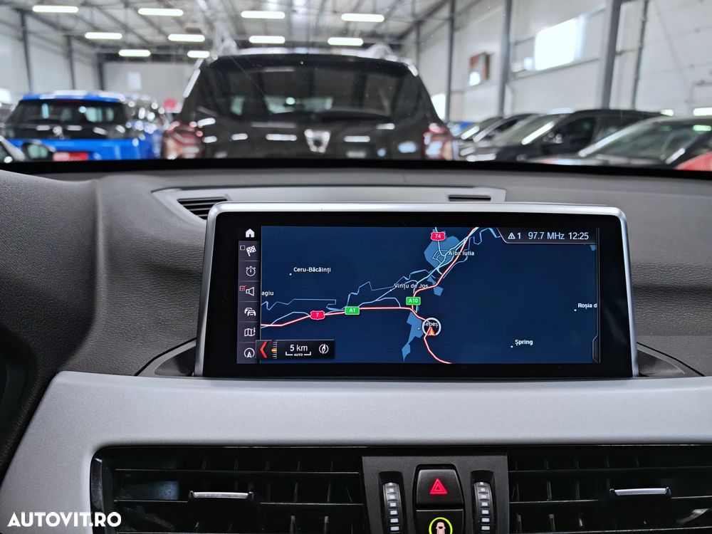 BMW X1 - 12
