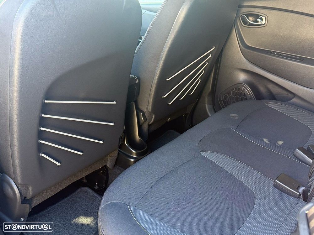 Renault Captur 1.5 dCi Exclusive - 19
