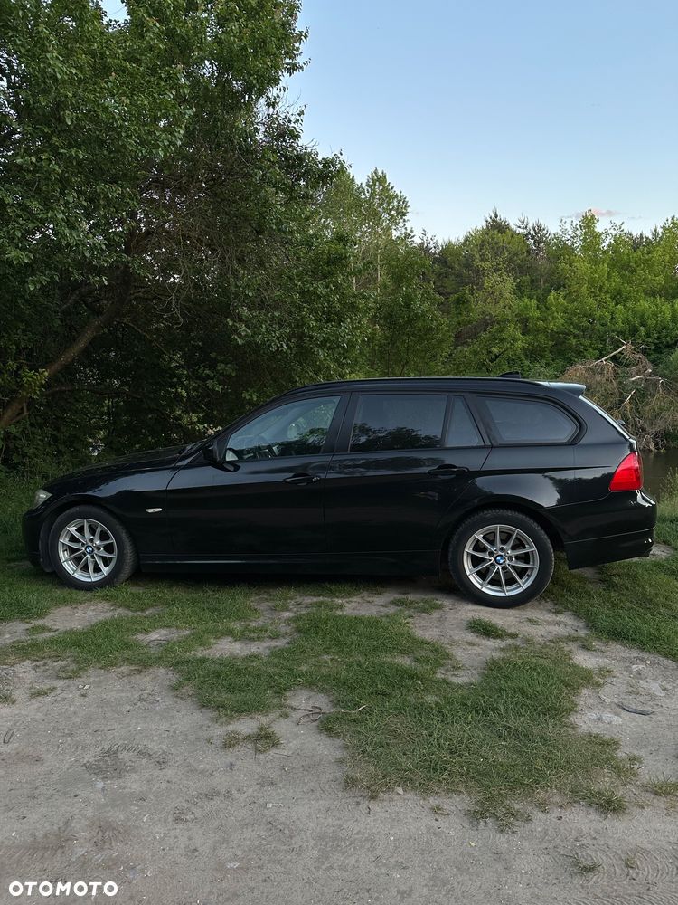 BMW Seria 3 - 1